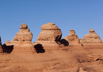 Delicate Arch, Arches Natl. Park, Utah, USA.